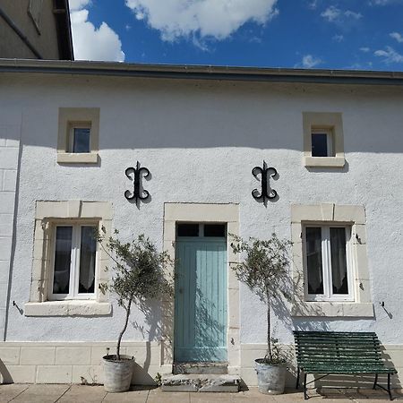 The Enchanted Cottage Taize Экстерьер фото